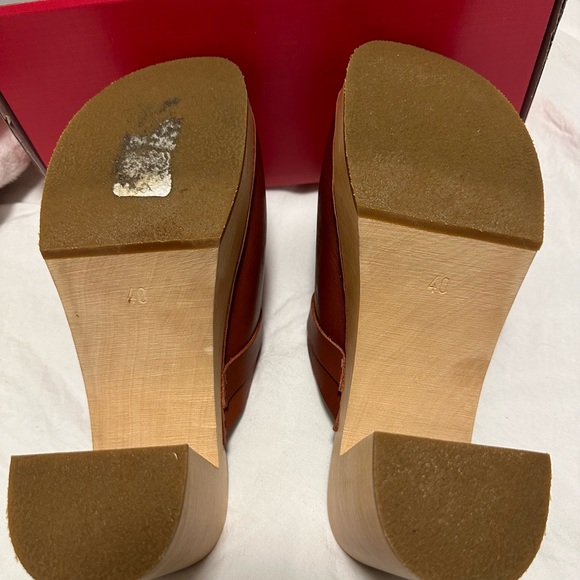 Swedish Hasbeens Clogs, Size 40 , Color Cognac - Picture 9 of 9